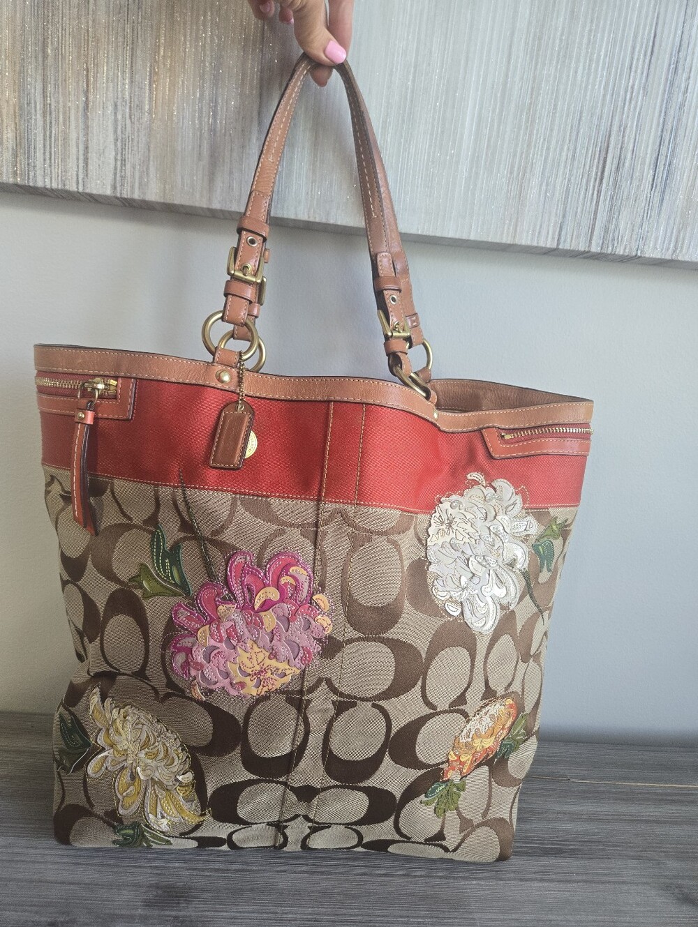 Coach 12212 Extra Large Floral Appliqué Tote
